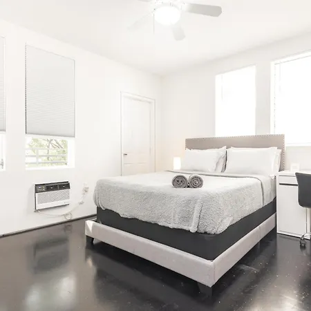 Studio Apartment - Right In The Heart Of Midtown & Wynwood